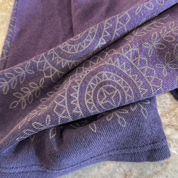 Y2K Flare Sleeve Top - Picture 8 of 8